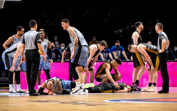 赛季的征途 赛季的征途