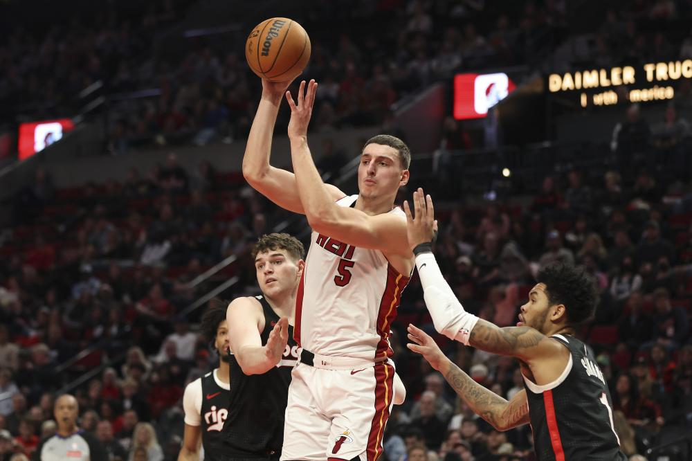 保持着领先 保持着领先