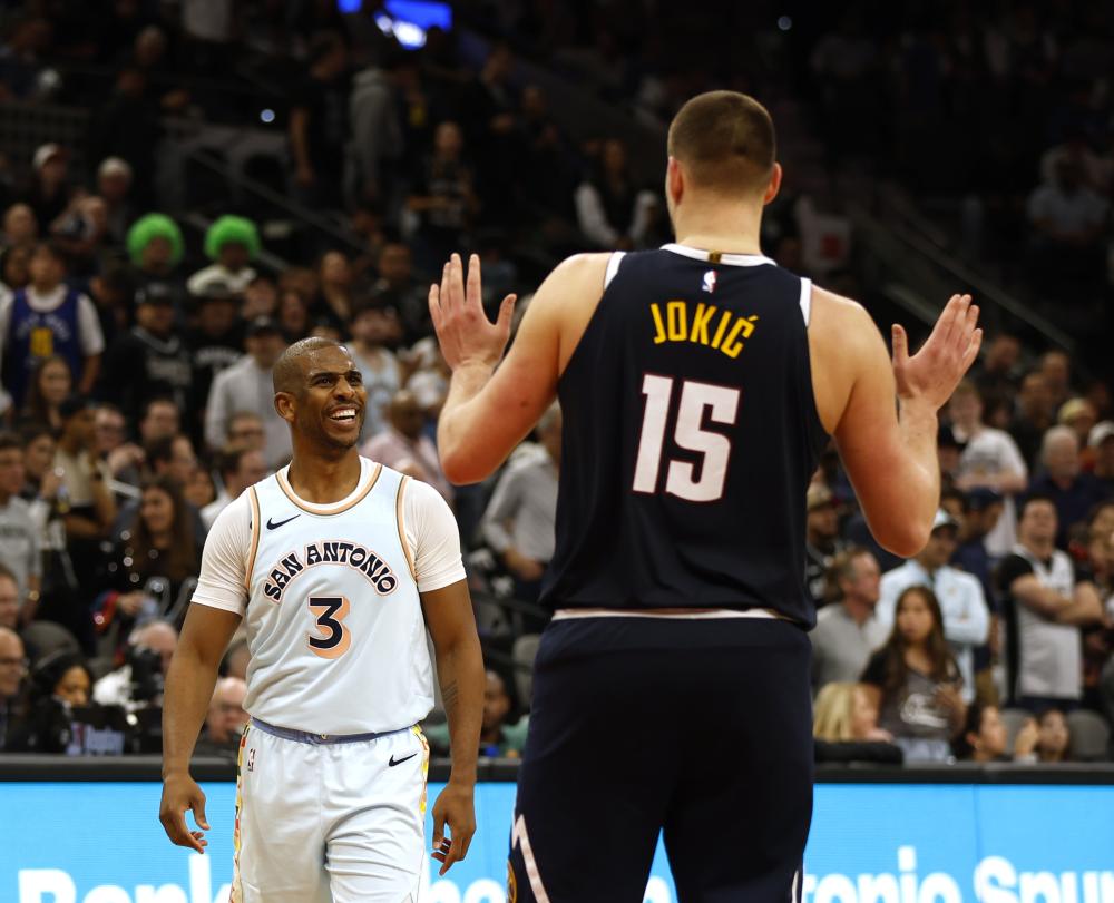 每一个出席 每一个出席