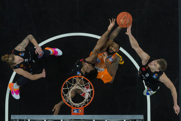 基耶萨表现 基耶萨表现